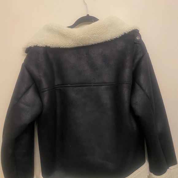 Jacket - Picture 4 of 5